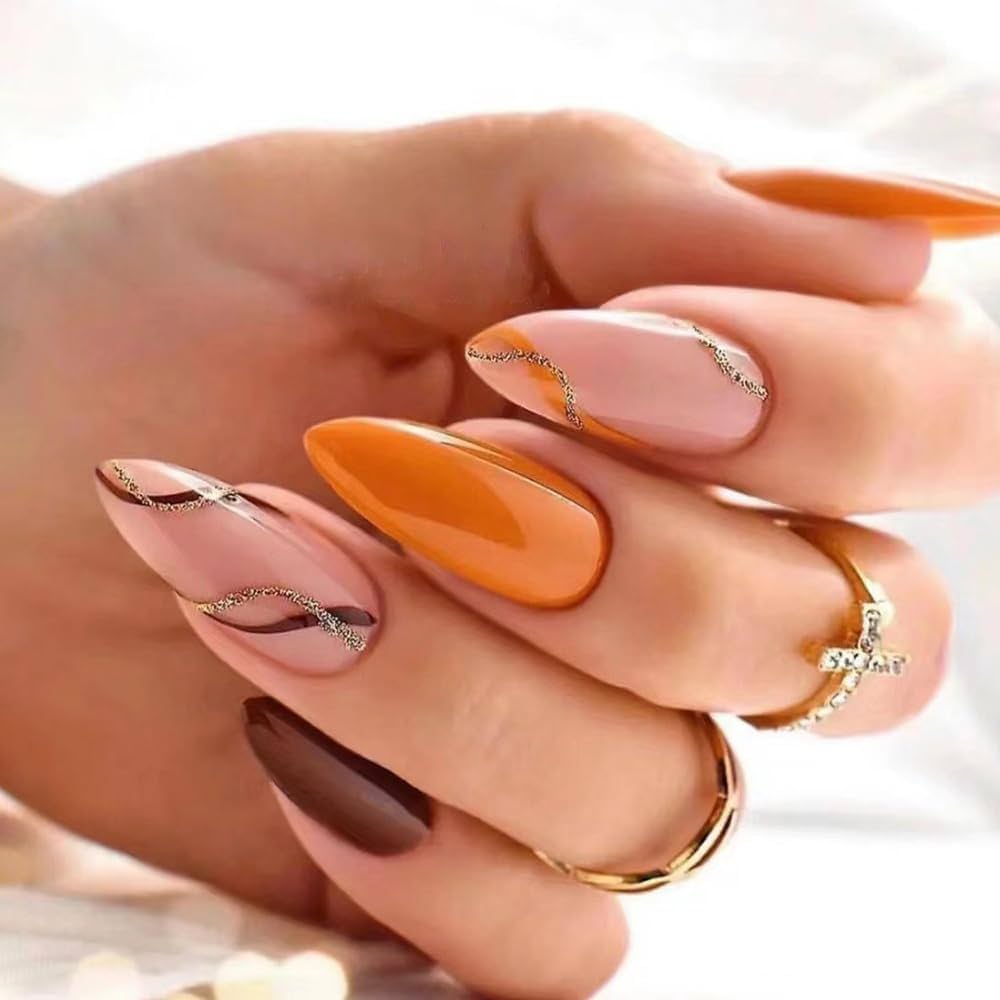 almond nails designs