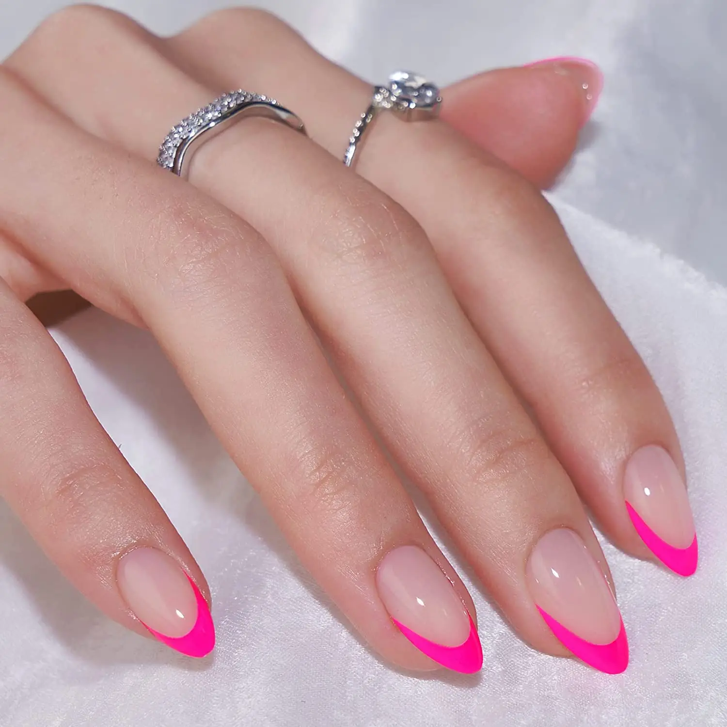 pink nails design